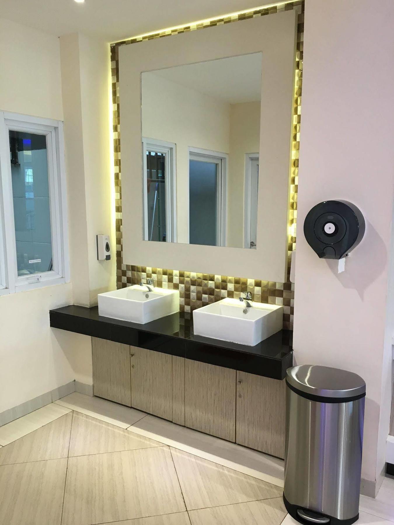 Msquare Palembang Hotel Eksteriør billede